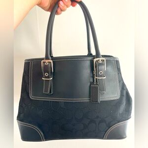 Like NEW Black coach hand bag Signature Jacquard Hampton Satchel with dustbag
